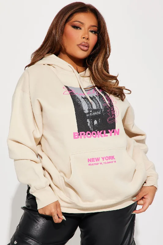 Brooklyn Babe Hoodie - Sand