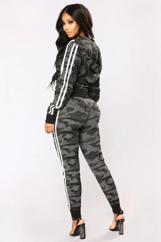 Camo Inside With Me Jacket - Charcoal