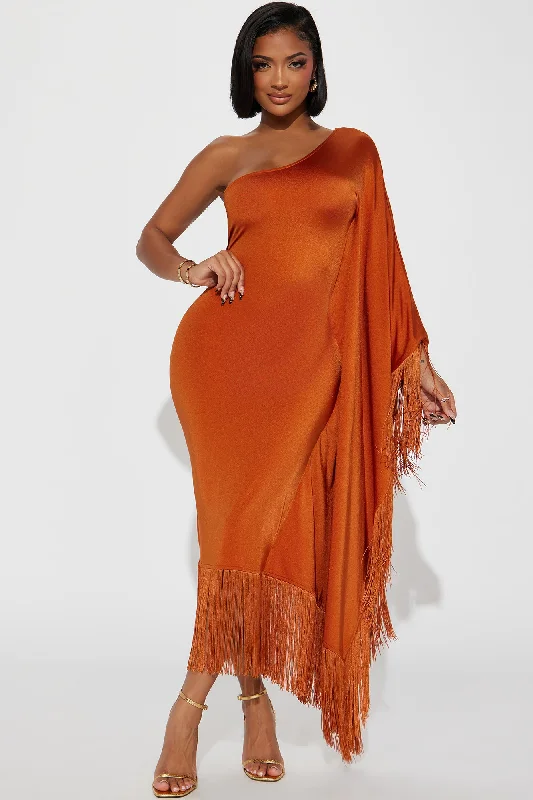 Feeling Fringe Midi Dress - Rust