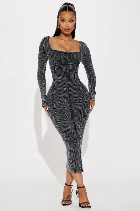 Kara Mineral Wash Midi Dress - Grey