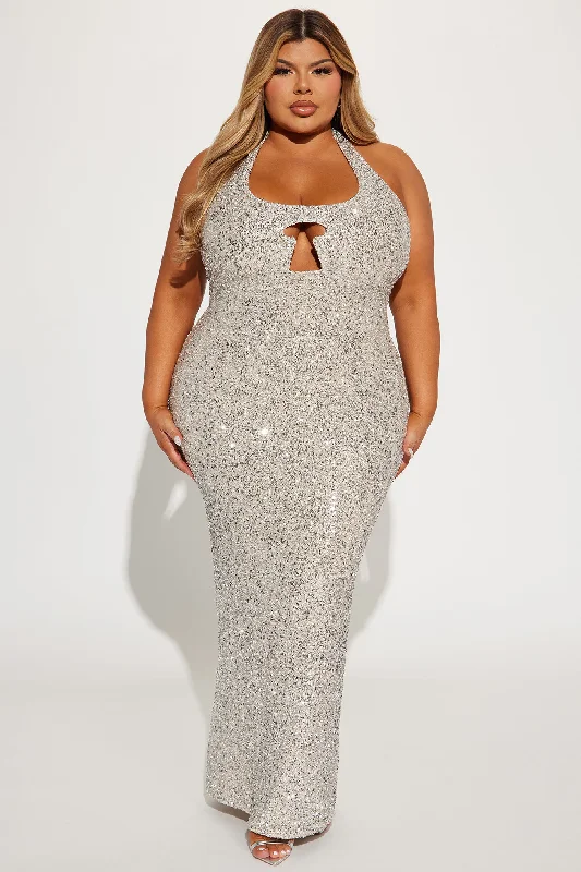 Key To My Heart Sequin Maxi Dress - Champagne