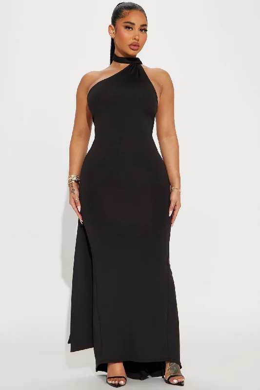 Kiara Ruched Maxi Dress - Black