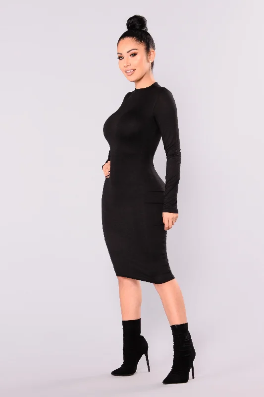 Kora Midi Dress - Black