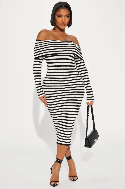 Maya Off Shoulder Midi Dress - Black/White