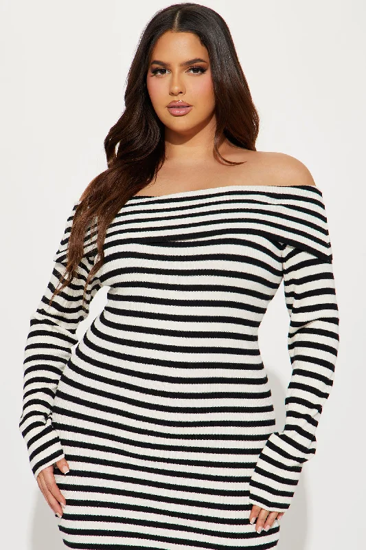 Maya Off Shoulder Midi Dress - Black/White