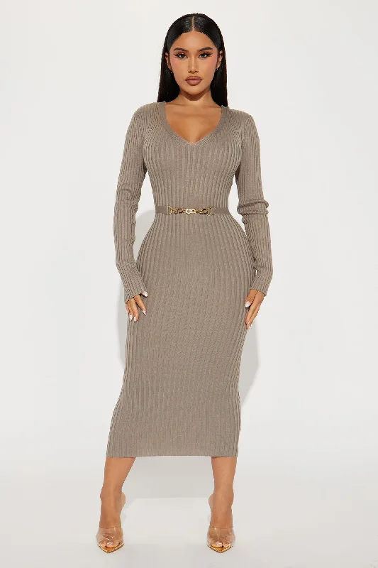 Rocking Baddie V- Neckline Midi Dress - Taupe