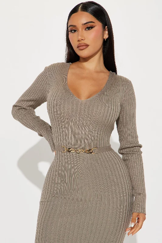 Rocking Baddie V- Neckline Midi Dress - Taupe