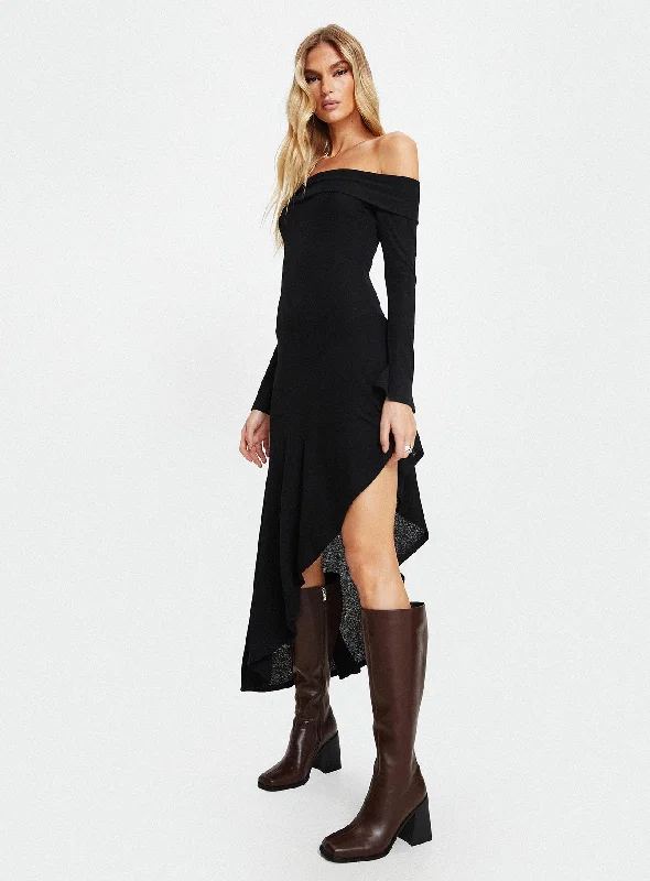 Tunie Off The Shoulder Maxi Dress Black