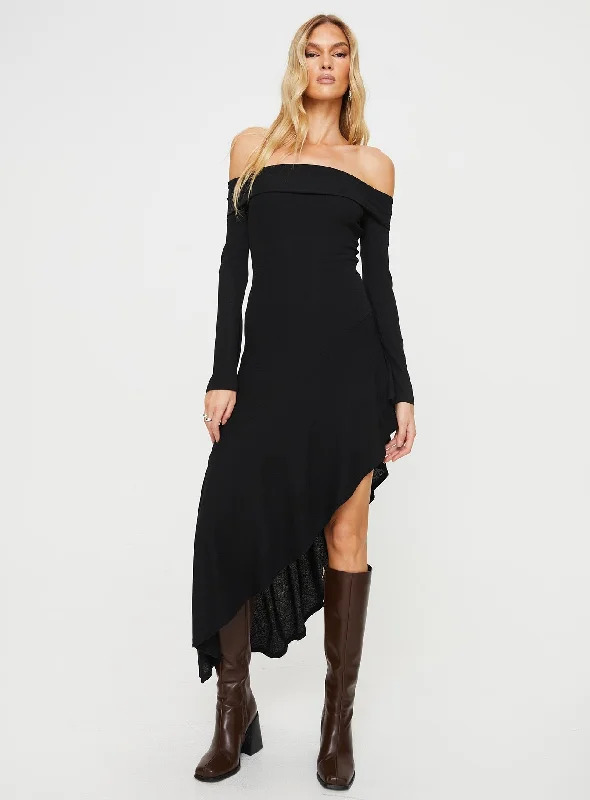 Tunie Off The Shoulder Maxi Dress Black