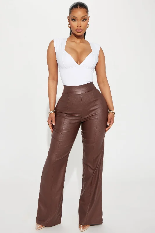 Petite Victoria High Waisted Dress Pants Faux Leather 32 - Brown