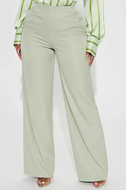 Taking It In Wide Leg Trouser - Sage