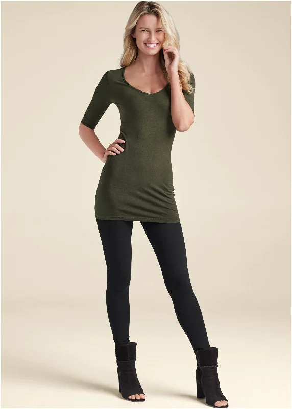 Long and lean tee - Olive